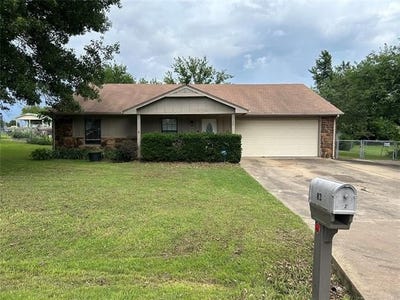 /international/us/82-s-gladd-road-fort-gibson-ok-110108399667/