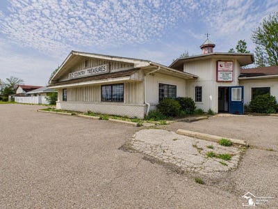 /international/us/3164-lewis-avenue-ida-mi-110107638288/