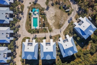/international/us/11-old-mill-drive-cedar-key-fl-110106947276/