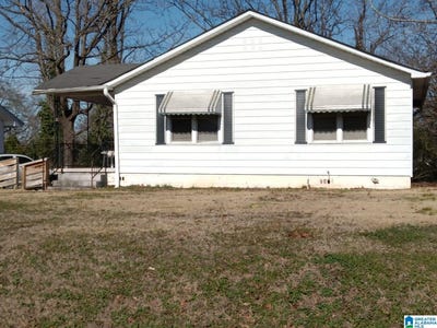 /international/us/423-11th-street-bessemer-al-110120107580/