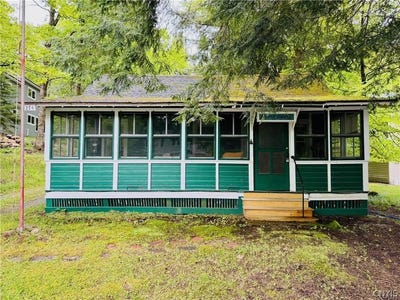 /international/us/274-s-shore-road-old-forge-ny-110108391557/