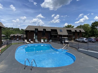 /international/us/130-wilshire-drive-hollister-mo-110108022559/