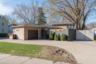 /international/us/925-e-main-street-mankato-mn-110107476649/