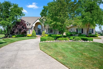 /international/us/6440-aberdeen-lane-medina-oh-110100798972/