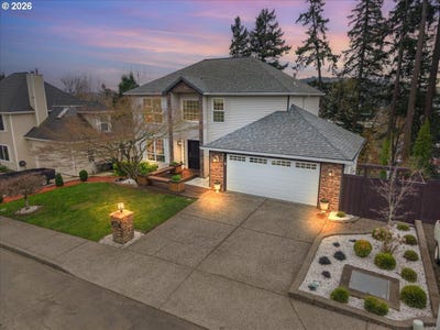 /international/us/12988-se-bluff-dr-clackamas-or-110106696045/