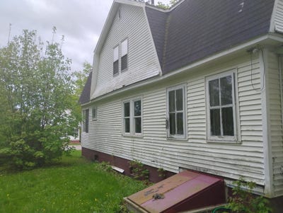 /international/us/105-broadway-baileyville-me-110099038892/?lang=en