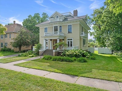 /international/us/208-s-cherry-avenue-marshfield-wi-110101215096/?lang=zh-cn