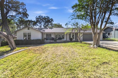 /international/us/115-w-tanglewood-dr-new-braunfels-tx-110120451051/