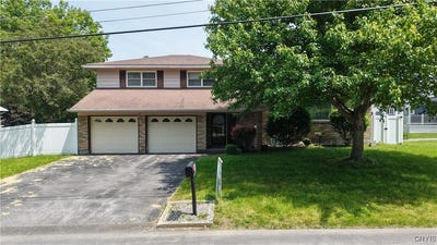 /international/us/704-park-lane-drive-herkimer-ny-110097934411/