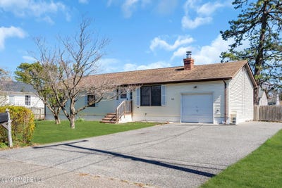 /international/us/1333-longboat-avenue-beachwood-nj-110107318062/