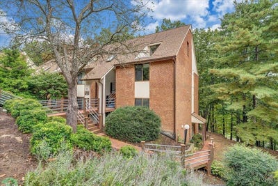 /international/us/3343-forest-ridge-rd-roanoke-va-110120619018/