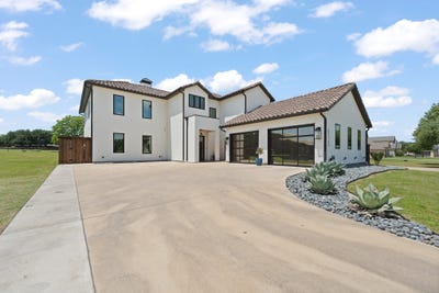 /international/us/613-wildcat-way-kennedale-tx-110107860567/