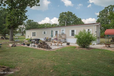 /international/us/19060-highway-60-granby-mo-110099231508/