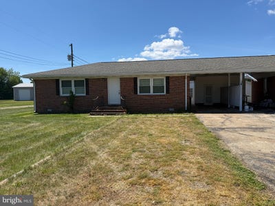 /international/us/1667-monroe-bay-circle-colonial-beach-va-110107586449/