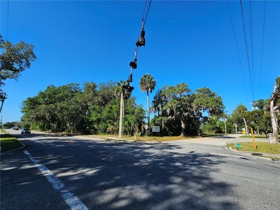 /international/us/123-w-2nd-avenue-pierson-fl-110107845442/
