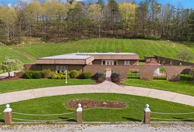 /international/us/6148-parkersburg-road-ravenswood-wv-110097290476/