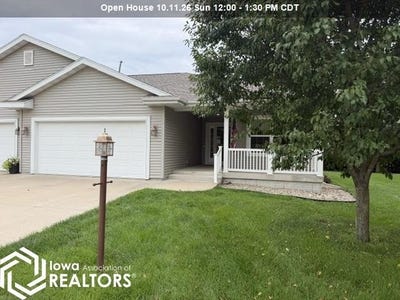 /international/us/1310-village-road-unit-g1-clear-lake-ia-110119610656/