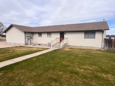 /international/us/103-wagon-trail-drive-ogallala-ne-110107481481/