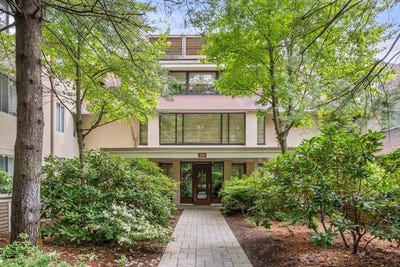 /international/us/228-allandale-rd-1a-boston-ma-110099928060/