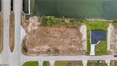 /international/us/1525-nw-17th-street-cape-coral-fl-110120627490/