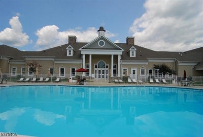 /international/us/2208-pierce-ln-rockaway-twp-nj-110101318286/