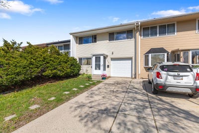 /international/us/3636-s-quincy-ave-milwaukee-wi-110107544858/
