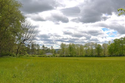 /international/us/windy-meadows-ln-frankford-wv-110107959479/