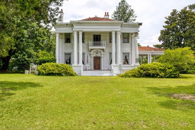 /international/us/626-hagood-avenue-barnwell-sc-110108974761/