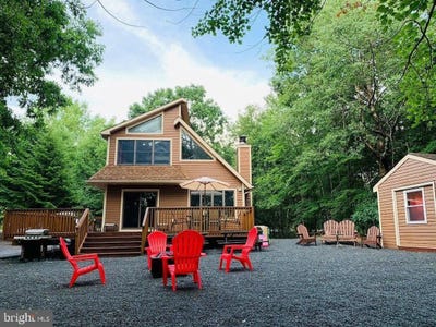 /international/us/156-poplar-place-blakeslee-pa-110095479782/