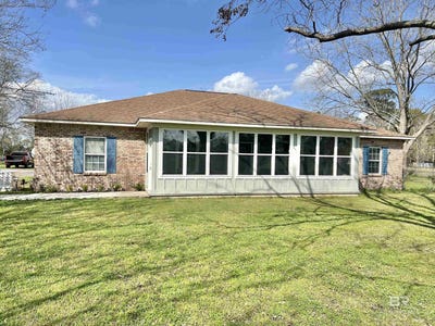 /international/us/2259-e-laurel-street-atmore-al-110107873078/