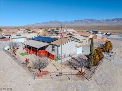 /international/us/640-capa-lane-pahrump-nv-110099122754/