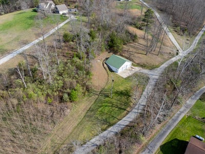 /international/us/61-blevins-hollow-olive-hill-ky-110106469500/