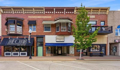 /international/us/109-s-marion-ave-washington-ia-110108881713/