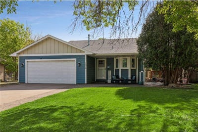 /international/us/10928-maryland-avenue-n-champlin-mn-110108335556/