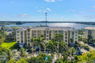 /international/us/423-150th-avenue-madeira-beach-fl-110100451307/