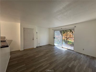 /international/us/1365-crafton-mentone-ca-110106154234/