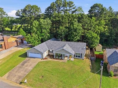 /international/us/31-azalea-circle-benton-ar-110108079900/