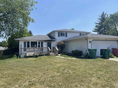 /international/us/3681-w-75th-court-merrillville-in-110100694158/