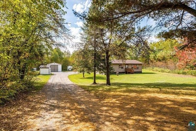 /international/us/2502-moorhead-rd-cloquet-mn-110120129547/
