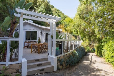 /international/us/275-woodland-laguna-beach-ca-110120863065/