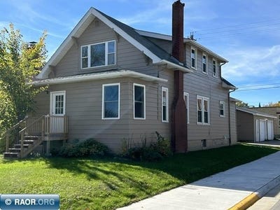 /international/us/2303-e-2nd-ave-hibbing-mn-110120150330/