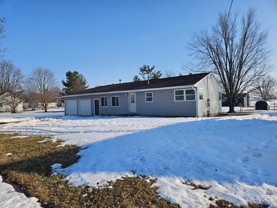 /international/us/413-w-center-street-waldron-mi-110105779406/
