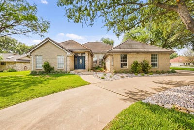 /international/us/1322-hi-circle-n-horseshoe-bay-tx-110107682464/