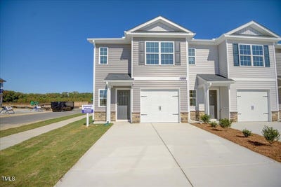 /international/us/210-seymour-vlg-drive-goldsboro-nc-110100150853/