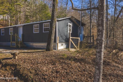 /international/us/637-jacobs-hollow-rd-sneedville-tn-110119322156/