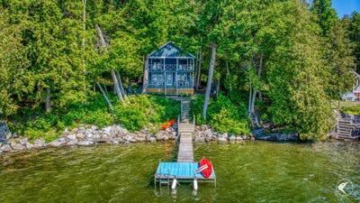 /international/us/70-presbury-point-way-westport-ny-110109198324/