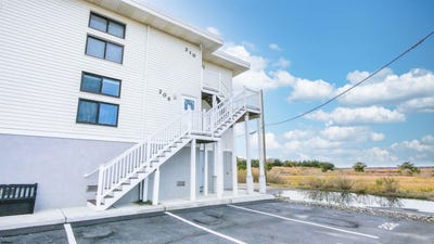 /international/us/208-43rd-street-ocean-city-nj-110100359539/