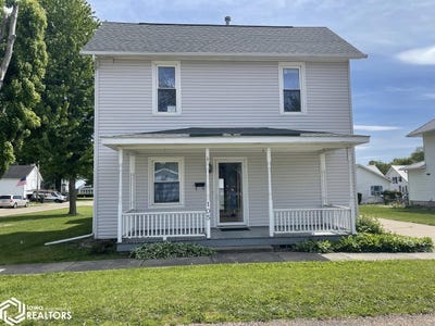 /international/us/105-e-dewey-street-danville-ia-110108060255/