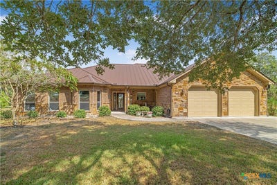 /international/us/72-perdido-court-victoria-tx-110110077255/