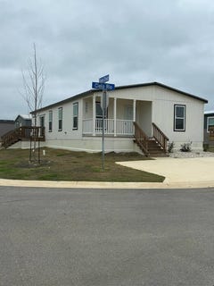 /international/us/2203-cielo-rio-lot-102-san-antonio-tx-110108380822/